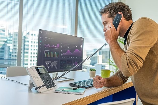 polycom-edge-e220-4
